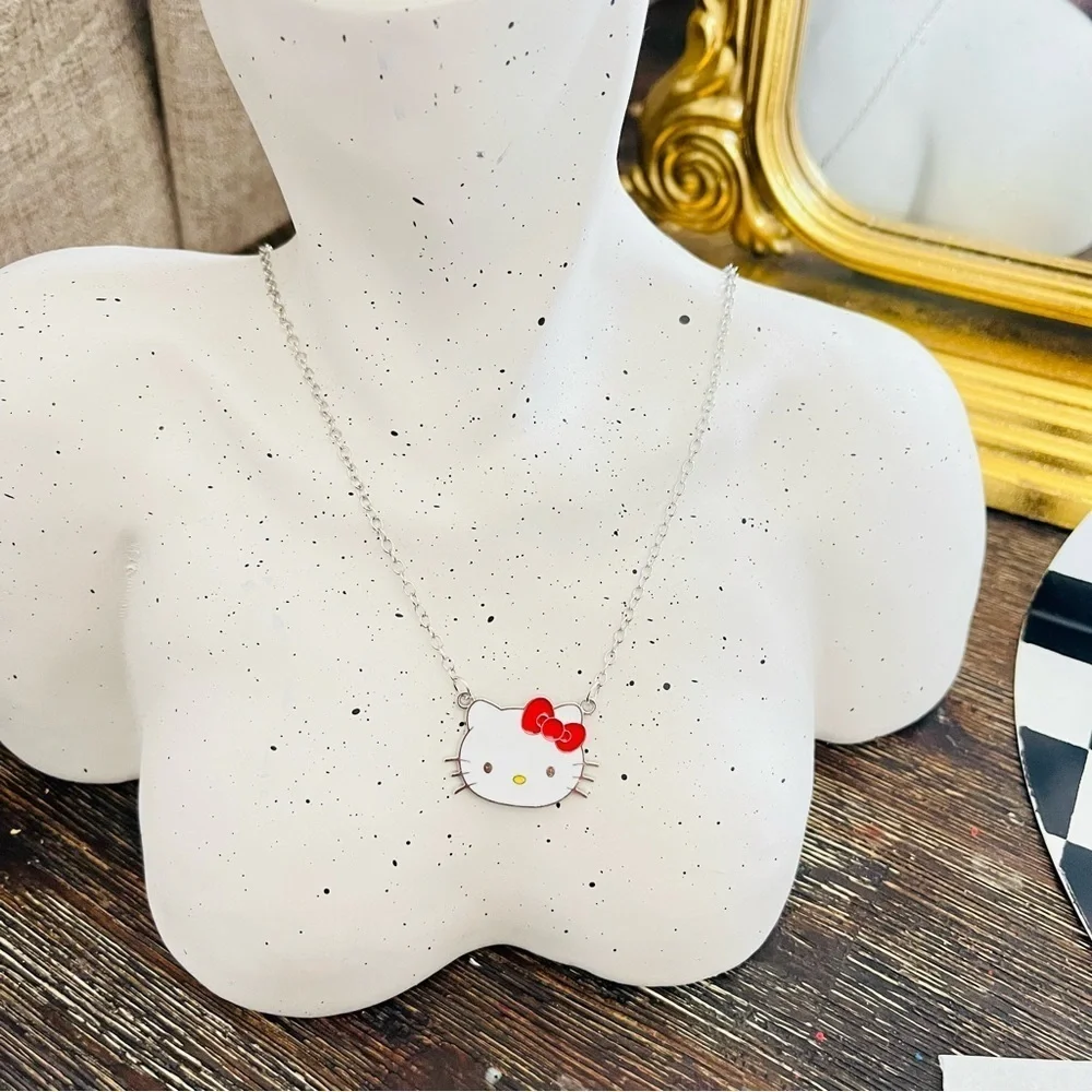 Hello Kitty Silver Necklace‎